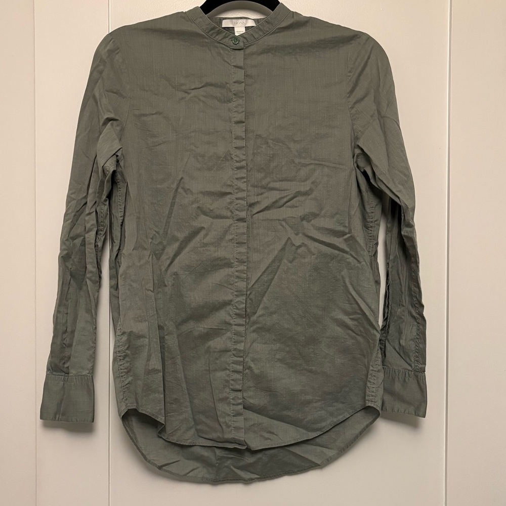 BOSS Hugo Boss Olive Green Linen Button-Up Shirt Mandarin Collar